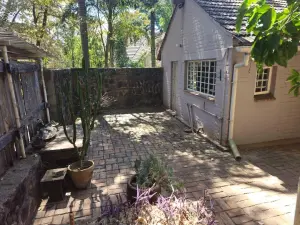 1 Bedroom Cottage/Garden Flat to Rent in Greendale