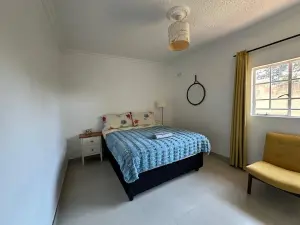 Townhouse/Complex/Cluster to Rent in Rolf Valley