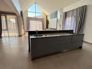 Townhouse/Complex/Cluster to Rent in Borrowdale