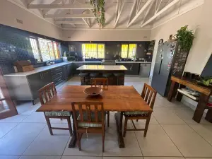 4 Bedroom House to Rent in Mount Pleasant