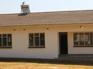3 Bedroom Cottage/Garden Flat to Rent in Mandara
