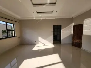 Townhouse/Complex/Cluster to Rent in Ryelands