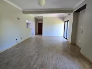 Townhouse/Complex/Cluster to Rent in Avondale