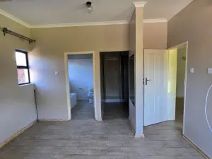 Townhouse/Complex/Cluster to Rent in Avondale