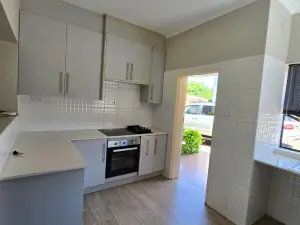 Townhouse/Complex/Cluster to Rent in Avondale