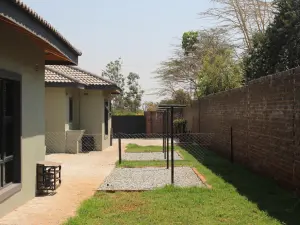 Townhouse/Complex/Cluster to Rent in Mandara