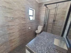 3 Bedroom Cottage/Garden Flat to Rent in Vainona