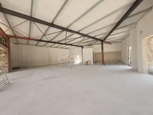 Commercial Property to Rent in Vainona