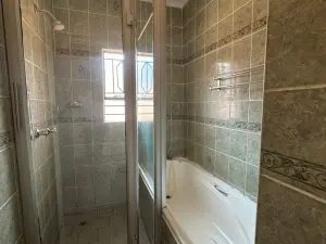 4 Bedroom House to Rent in Westgate
