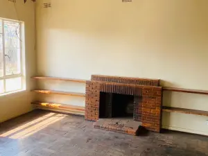 2 Bedroom Cottage/Garden Flat to Rent in Haig Park
