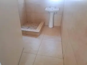 Flat/Apartment to Rent in Avondale
