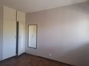 Flat/Apartment to Rent in Avondale