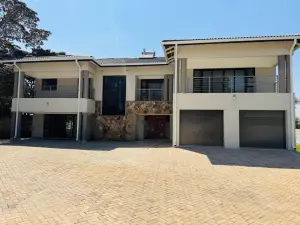 7 Bedroom House to Rent in Kambanji