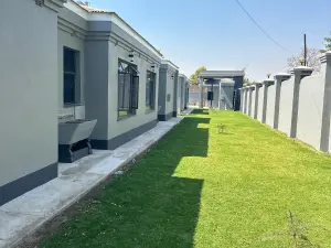 Flat/Apartment to Rent in Highlands