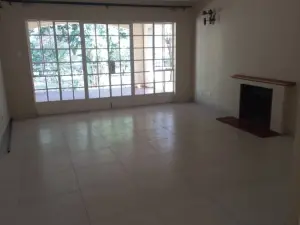 Townhouse/Complex/Cluster to Rent in Highlands