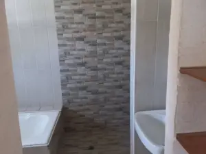 Flat/Apartment to Rent in Avondale