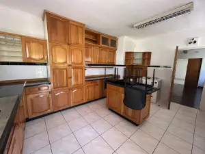 3 Bedroom House to Rent in Alexandra Park