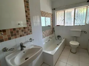 3 Bedroom House to Rent in Alexandra Park