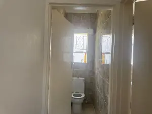 4 Bedroom House to Rent in Upper Hillside