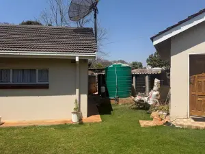 4 Bedroom House to Rent in Upper Hillside