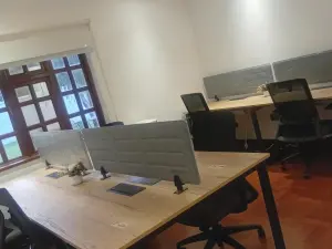 Office to Rent in Eastlea