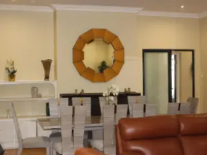 4 Bedroom House to Rent in Chisipite