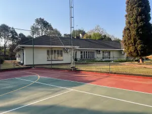 4 Bedroom House to Rent in Mount Pleasant