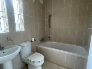 4 Bedroom House to Rent in Mount Pleasant