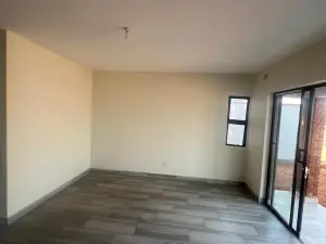 Townhouse/Complex/Cluster to Rent in Tynwald