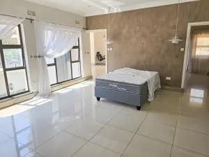4 Bedroom House to Rent in Borrowdale Brooke