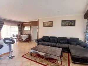 Cottage/Garden Flat to Rent in Avondale West