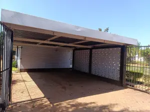 3 Bedroom House to Rent in The Grange