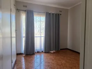 3 Bedroom House to Rent in The Grange