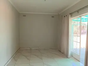 3 Bedroom House to Rent in The Grange