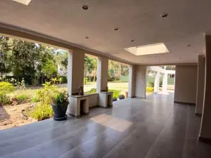 4 Bedroom House to Rent in Alexandra Park