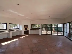 4 Bedroom House to Rent in Alexandra Park
