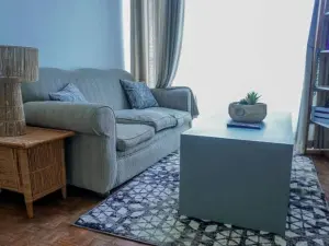 Flat/Apartment to Rent in Avenues