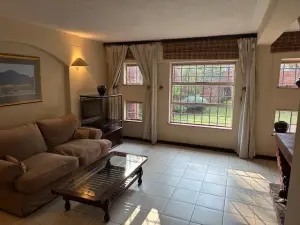 Townhouse/Complex/Cluster to Rent in Highlands