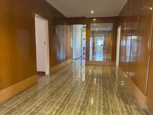 5 Bedroom House to Rent in Northwood