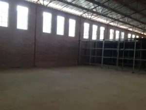 Industrial Property to Rent in Waterfalls