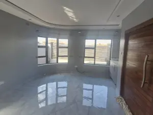 3 Bedroom House to Rent in Rainham