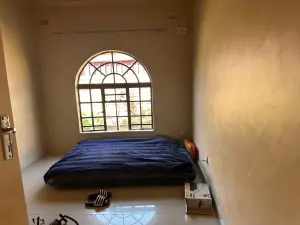 3 Bedroom House to Rent in Meyrick Park