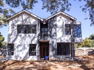 Townhouse/Cluster for Sale