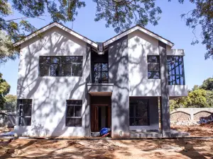 Townhouse/Complex/Cluster for Sale