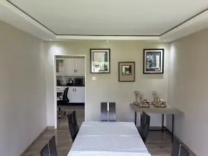 4 Bedroom House to Rent in Highlands