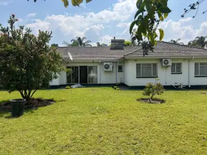 4 Bedroom House to Rent in Highlands