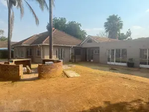 Commercial Property to Rent in Avondale West