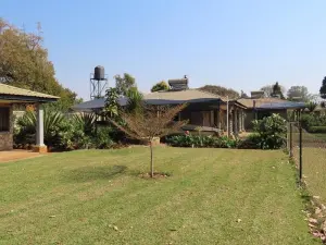 2 Bedroom Cottage/Garden Flat to Rent in Marlborough