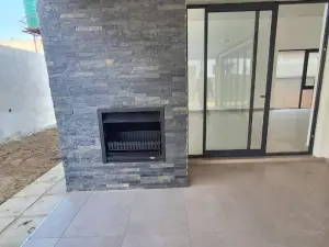 Townhouse/Complex/Cluster to Rent in Borrowdale West