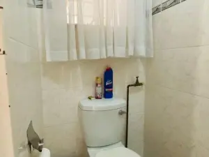 1 Bedroom Cottage/Garden Flat to Rent in Kambanji